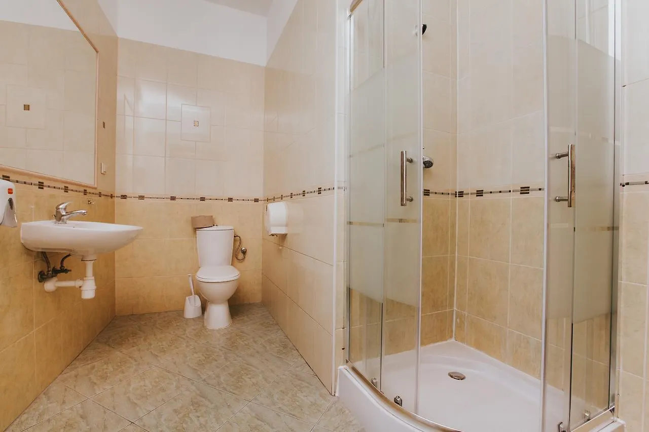 Erasmus Dorm Hotell Warszawa 0*,  Polen